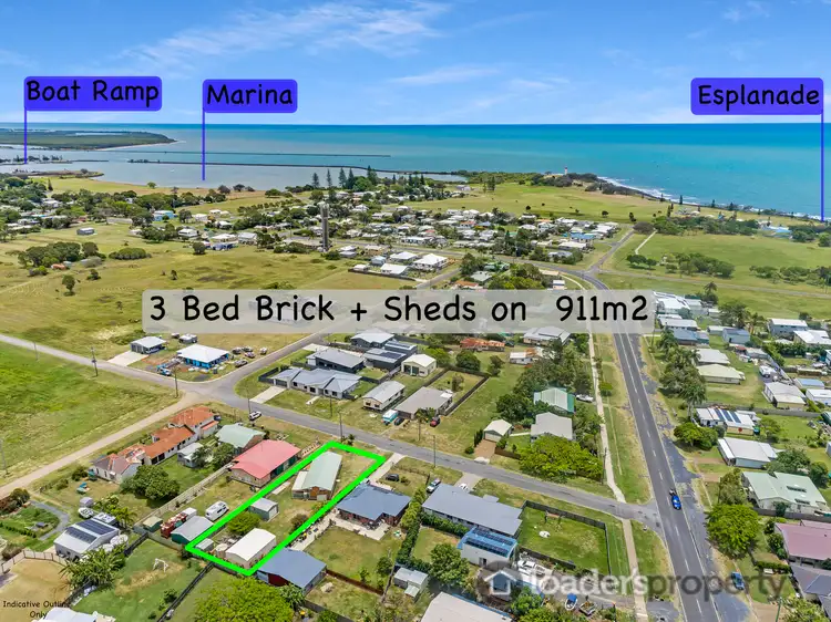 6 Young St, Burnett Heads QLD 4670