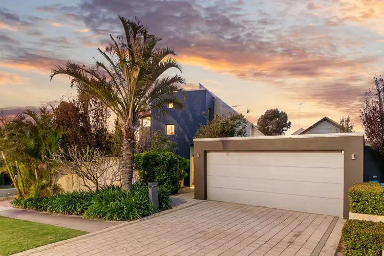6 Sonia St, Scarborough WA 6019