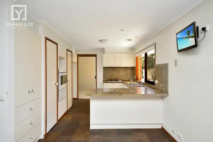 Fifth view of Homely house listing, 59 Kialla Lakes Dr, Kialla VIC 3631