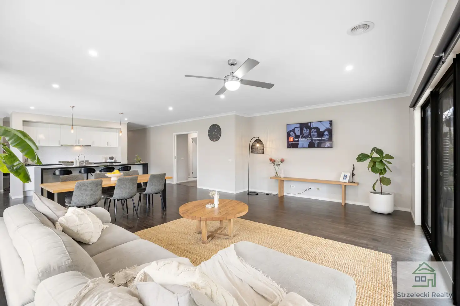 Main view of Homely house listing, 33 Berenger Ave, Trafalgar VIC 3824