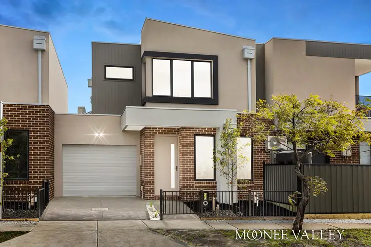 20B Riviera Road, Avondale Heights VIC 3034