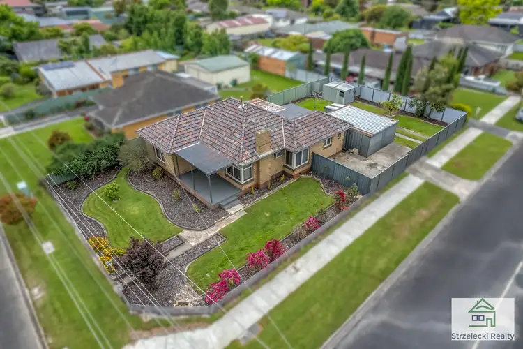 Second view of Homely house listing, 19 Kitchener St, Trafalgar VIC 3824