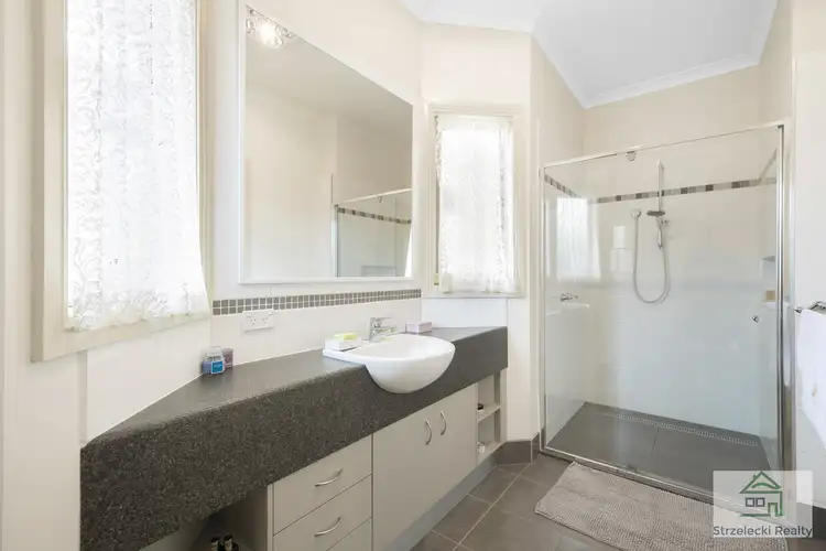 Sixth view of Homely unit listing, Unit 1/2D Chapmans Rd, Trafalgar VIC 3824