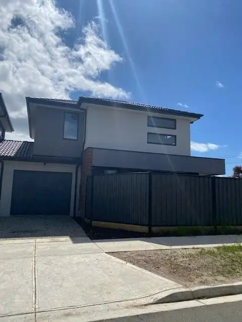 Third view of Homely townhouse listing, 15 Woorite Pl, Keilor East VIC 3033
