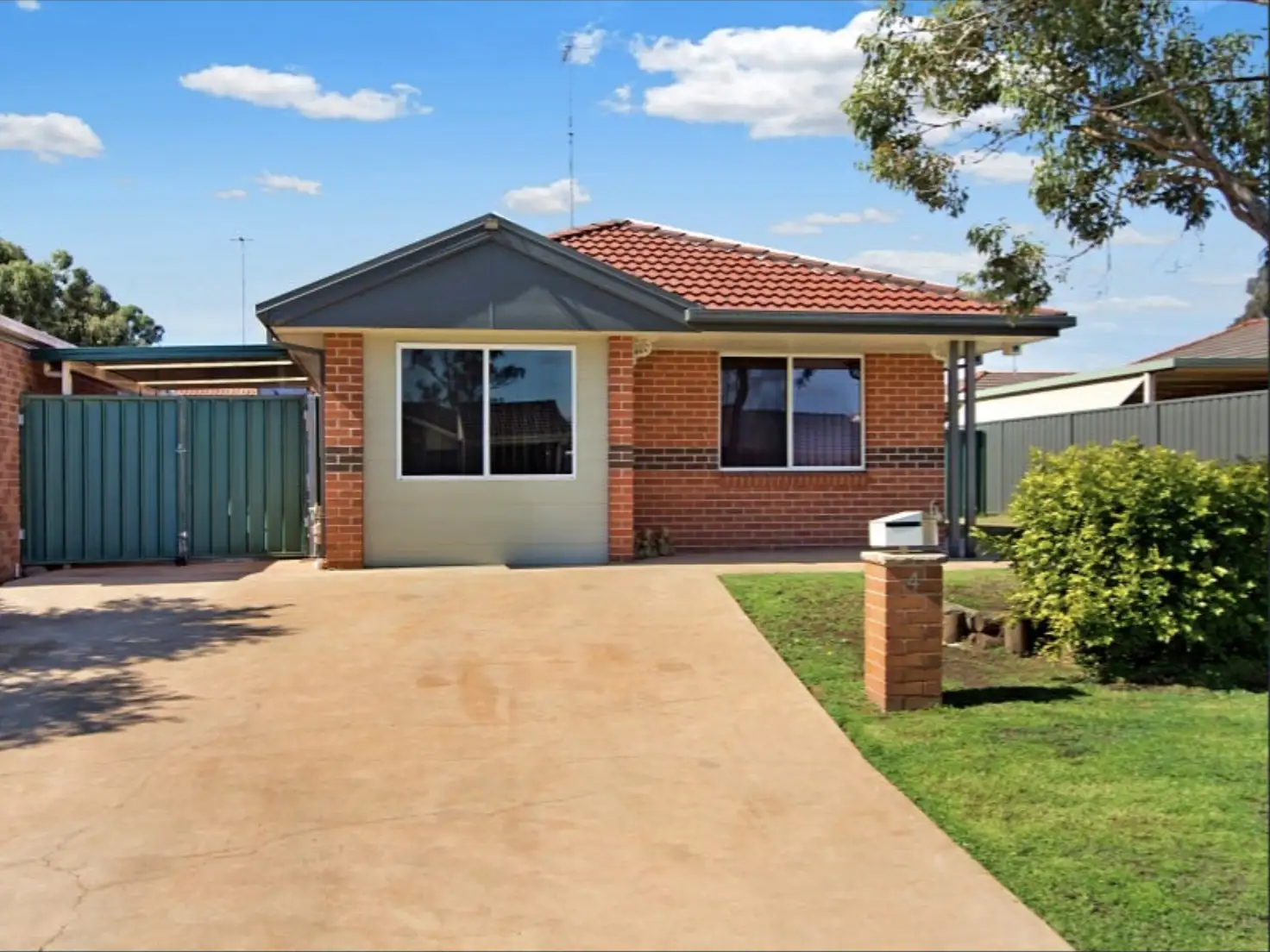 Main view of Homely house listing, 4 Geneva Rd, Cranebrook NSW 2749
