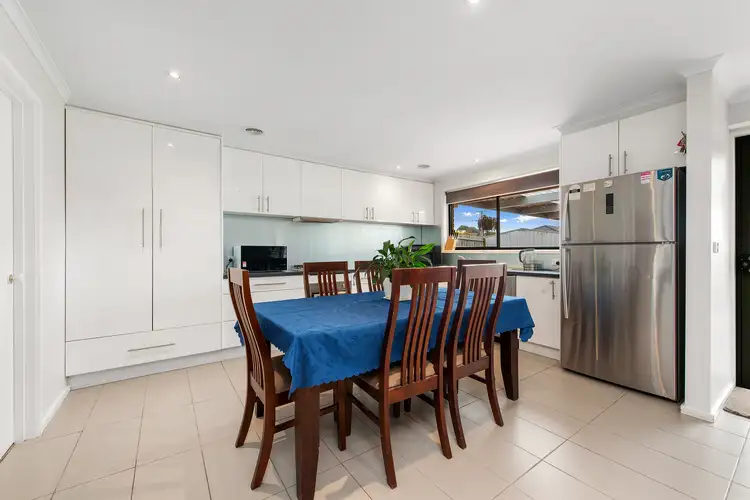 Seventh view of Homely house listing, 2 Kevin Ct, Traralgon VIC 3844