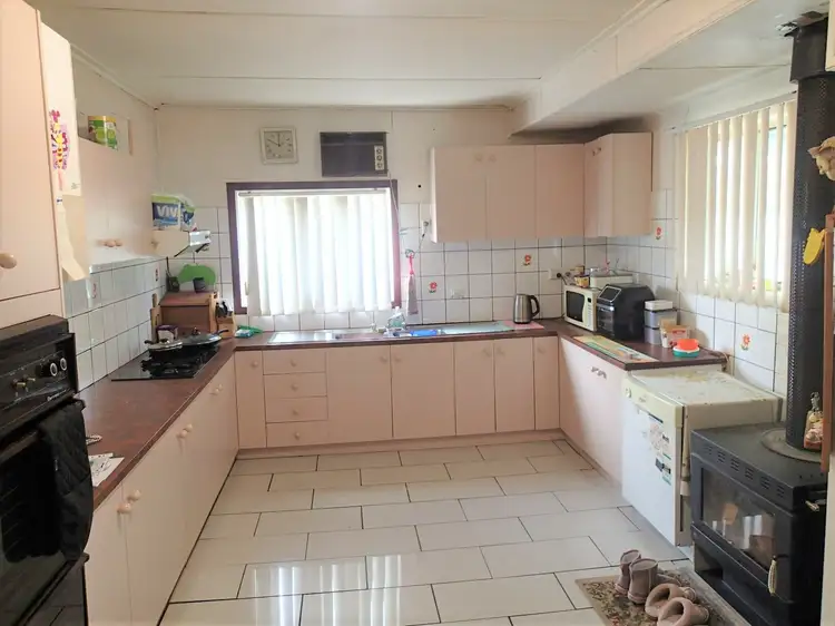 Fourth view of Homely house listing, 7 Osborne St, Urana NSW 2645