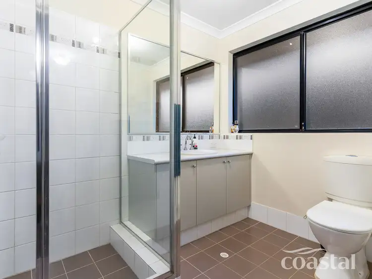 Sixth view of Homely house listing, 11 Laurina Turn, Baldivis WA 6171