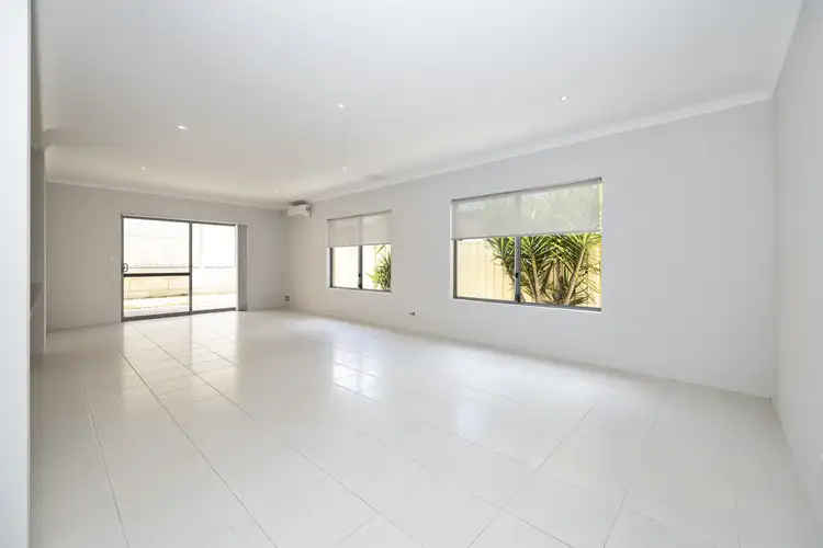Sixth view of Homely house listing, 10 Hoypoy Gdns, Darch WA 6065