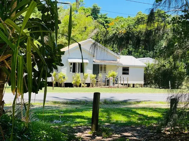 76 Porter Prom, Mission Beach QLD 4852