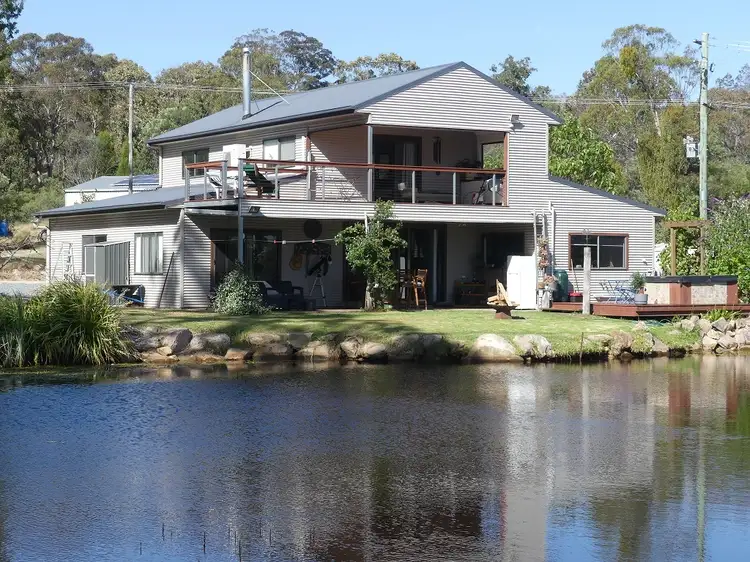 92 Gows Lane, Broadwater QLD 4380