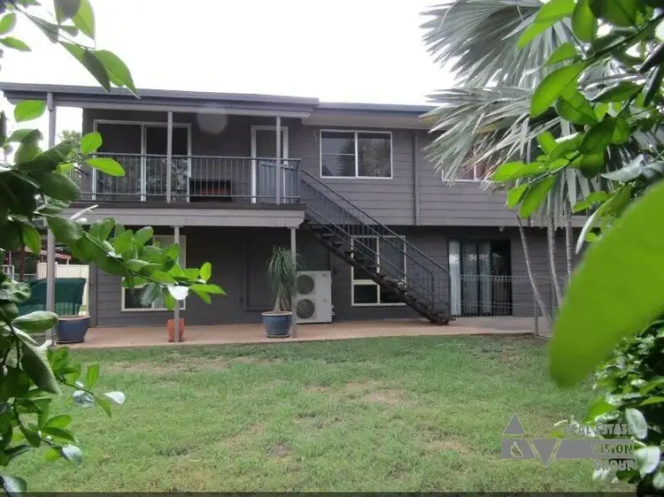 34 Lawless St, Blackwater QLD 4717
