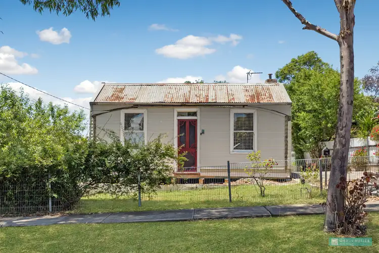 28 Quick St, Ironbark VIC 3550