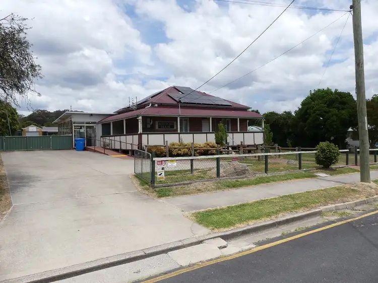 29 Marsh St, Stanthorpe QLD 4380