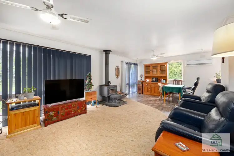 Fourth view of Homely house listing, 30 St Phillack Cres, Rawson VIC 3825