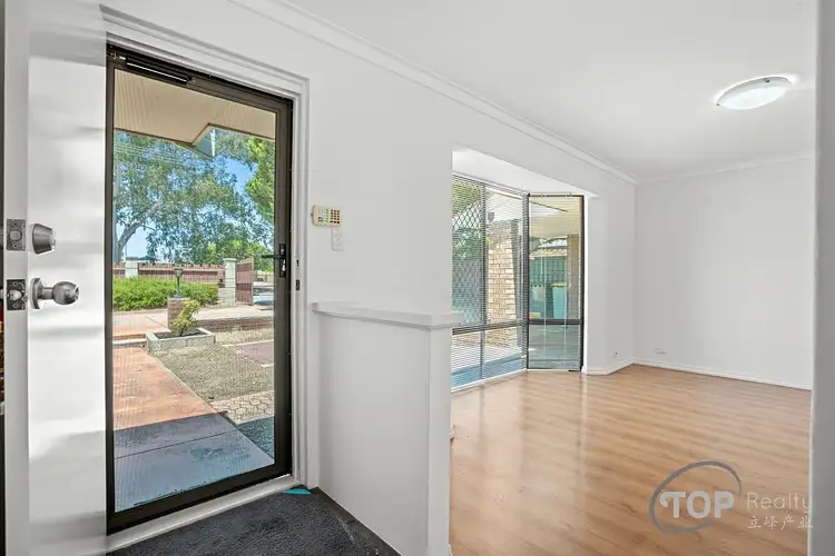Fourth view of Homely house listing, 400 High Road, Riverton WA 6148