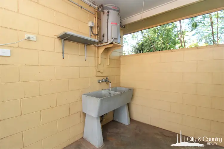 Seventh view of Homely unit listing, Unit 2/122 Miles Street, Mount Isa QLD 4825