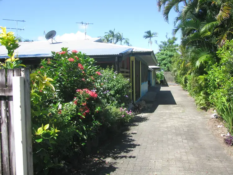 Main view of Homely unit listing, Unit 3/20 Seafarer St, South Mission Beach QLD 4852