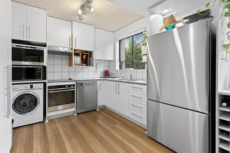 Second view of Homely apartment listing, 4/148 Kent St, New Farm QLD 4005