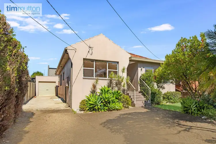35 Marcella St