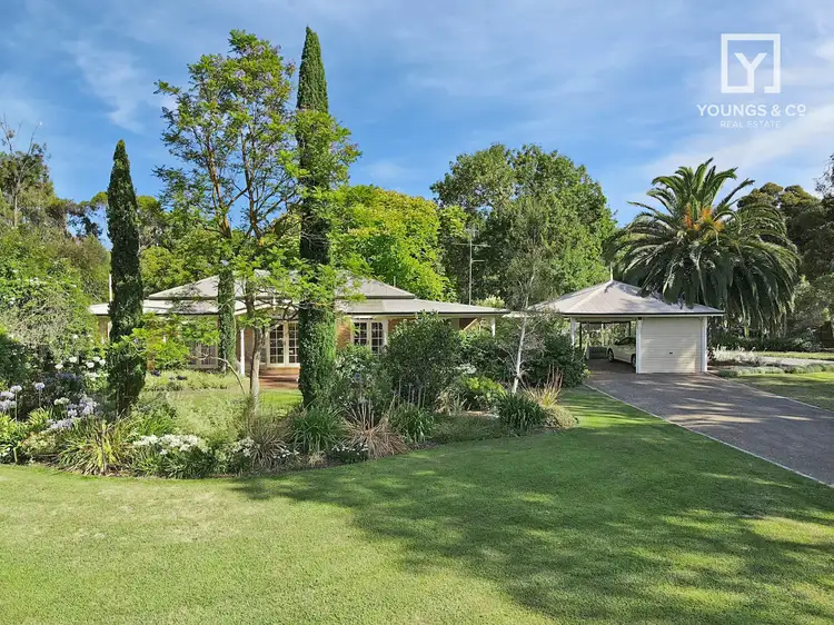 Second view of Homely house listing, 16 Arcadia Downs Dr, Kialla VIC 3631