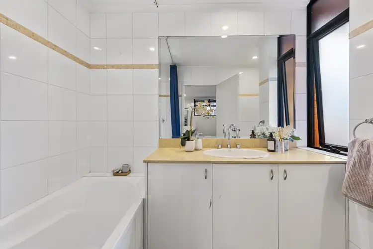 Fifth view of Homely unit listing, Unit 502/6-8 Ward Ave, Elizabeth Bay NSW 2011