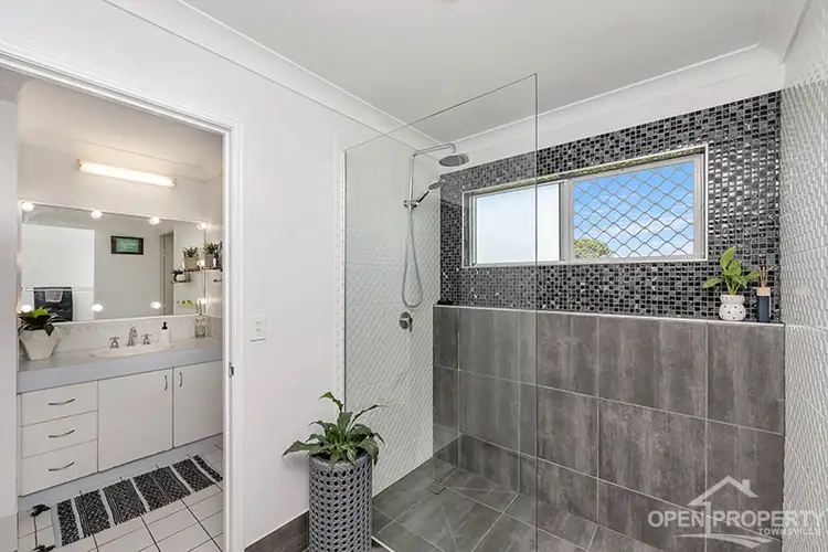 Seventh view of Homely house listing, 12 Campion Cir, Kirwan QLD 4817