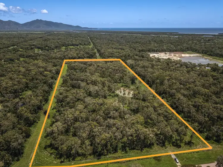 149 Carty Rd, Cape Cleveland QLD 4810