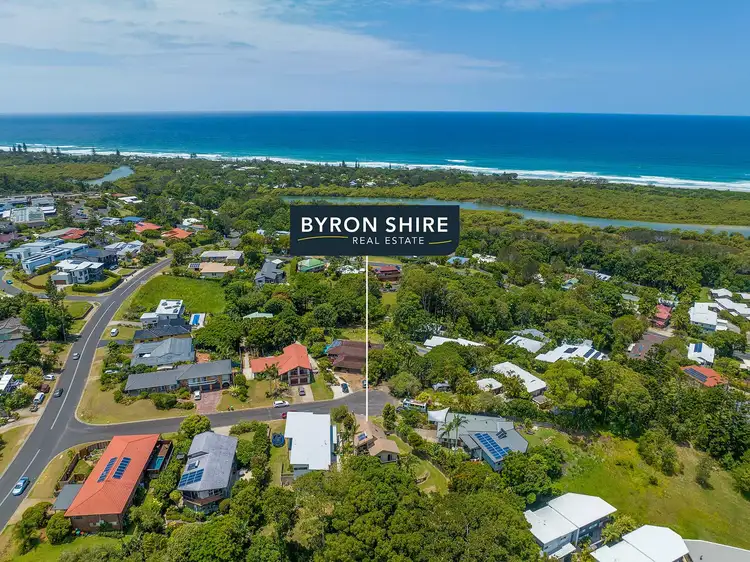 Sixth view of Homely house listing, 7 Yackatoon Court, Ocean Shores NSW 2483