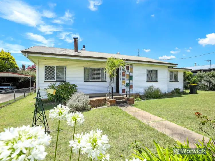54 Acacia Ave, Warwick QLD 4370