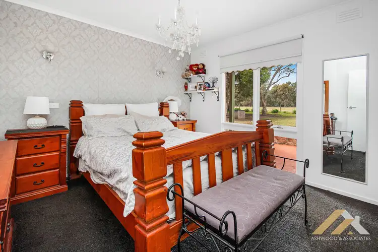 Fifth view of Homely house listing, 35 Hazeldene Cres, Nicholson VIC 3882