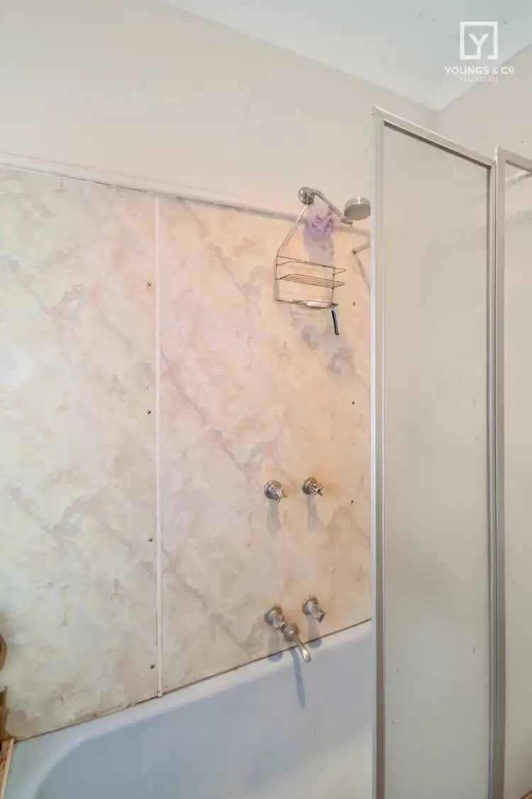Fifth view of Homely house listing, 58 Malcolm Cres, Shepparton VIC 3630