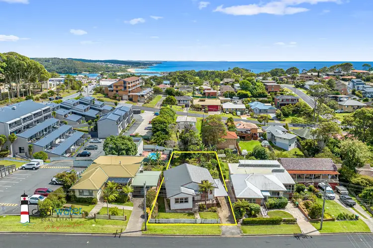 7 Marine Dr, Narooma NSW 2546