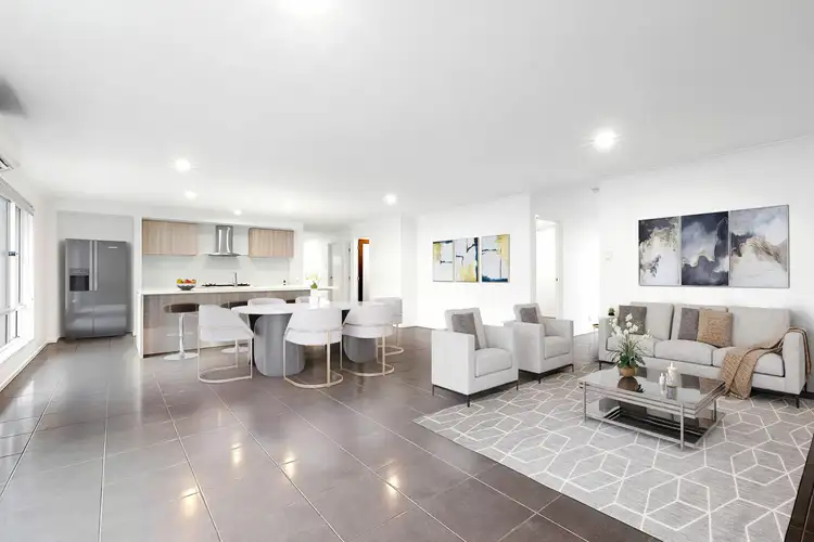 5 Emu St, Mountain Creek QLD 4557