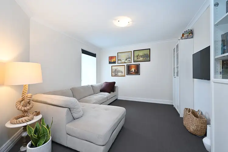 Fourth view of Homely house listing, 220 Golf Links Dr, Carramar WA 6031