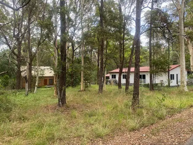 255 High Central Rd, Macleay Island QLD 4184