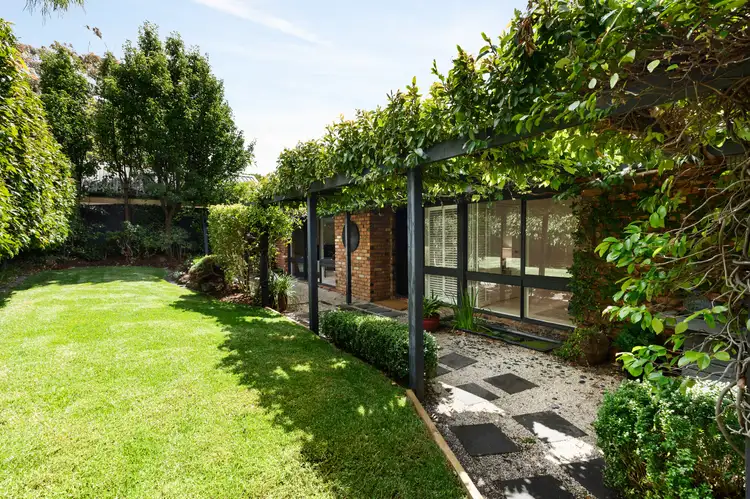 13 Central Ave, Black Rock VIC 3193
