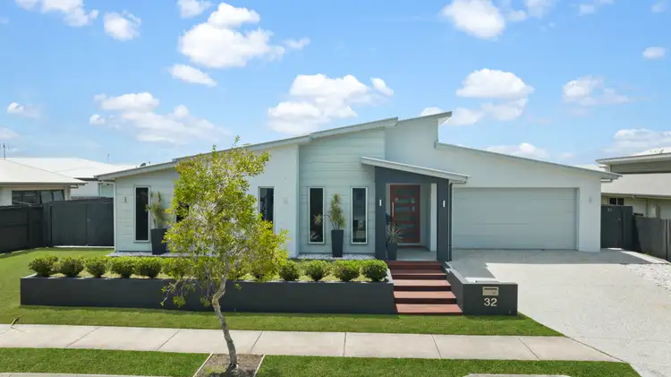 Second view of Homely house listing, 32 Kite St, Mountain Creek QLD 4557