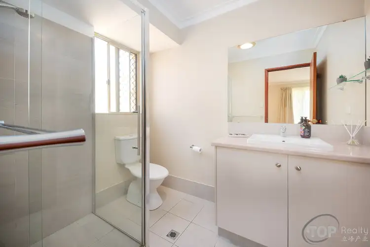 Fifth view of Homely house listing, 7 Macquarie Way, Willetton WA 6155