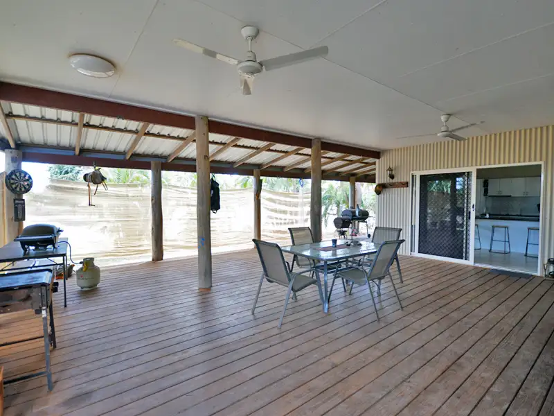 Main view of Homely unit listing, 2/1 Bombax Court, Nanum QLD 4874