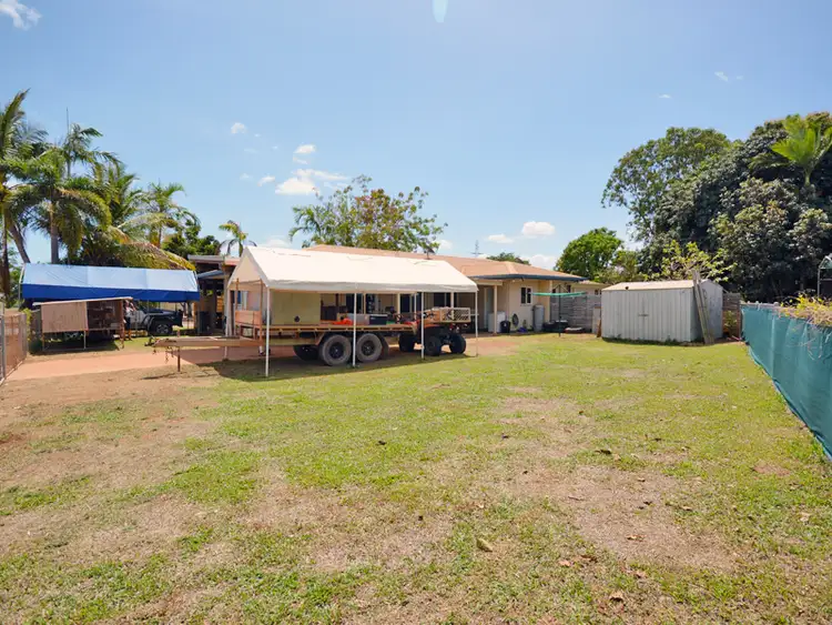Third view of Homely unit listing, 2/1 Bombax Court, Nanum QLD 4874