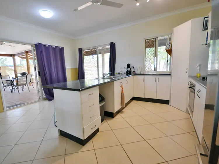 Sixth view of Homely unit listing, 2/1 Bombax Court, Nanum QLD 4874