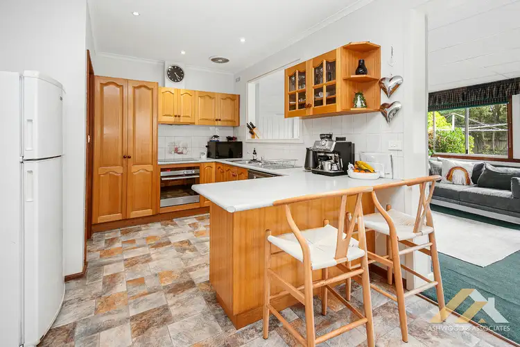 Third view of Homely house listing, 28 Jennings St, Bairnsdale VIC 3875