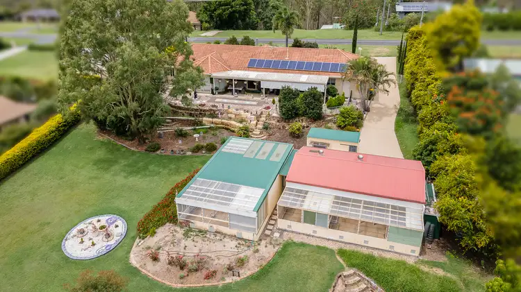 92-94 Scarvell Pl, Kooralbyn QLD 4285