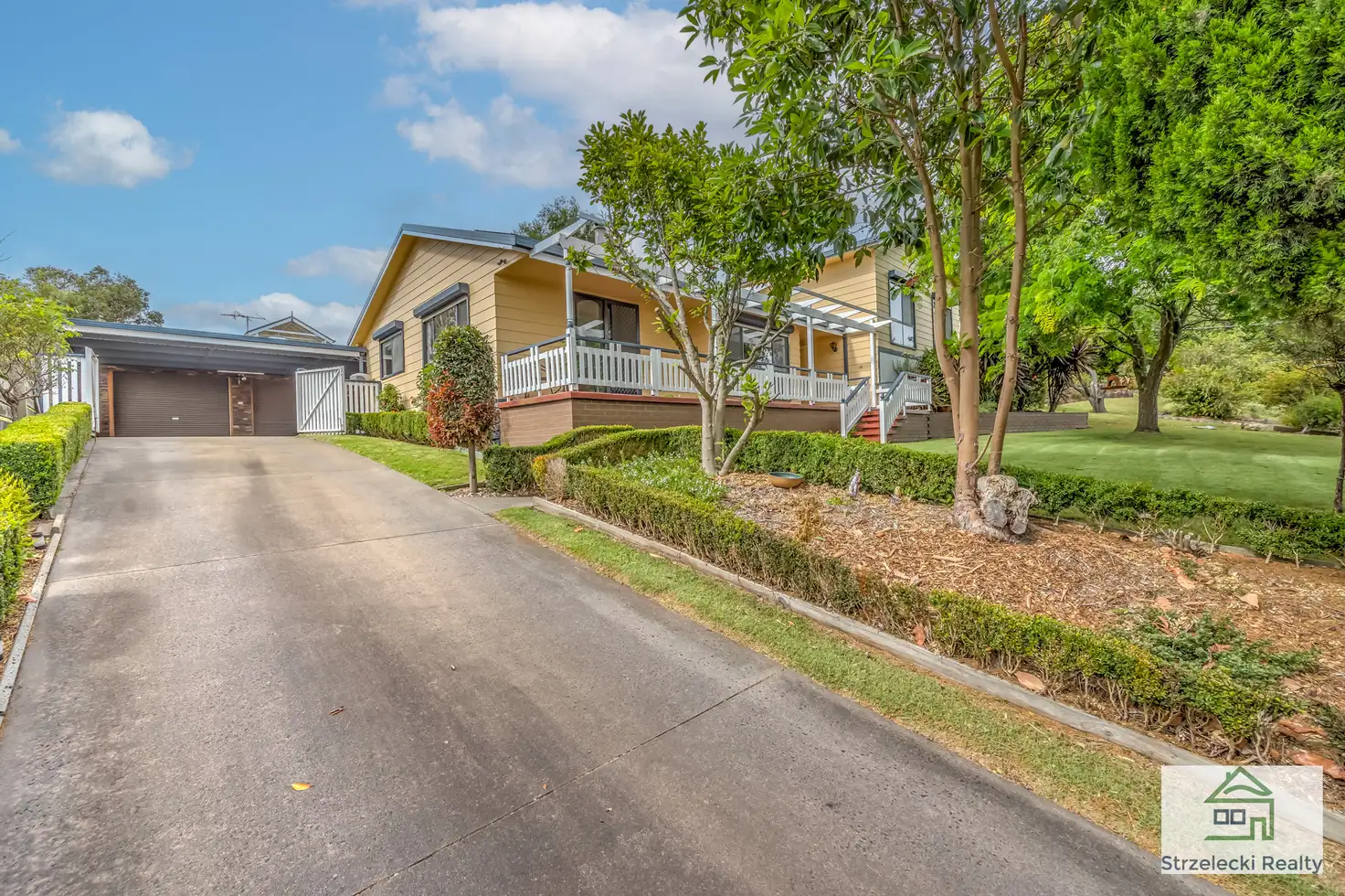 Main view of Homely house listing, 32 Fairway Drive, Yallourn VIC 3825