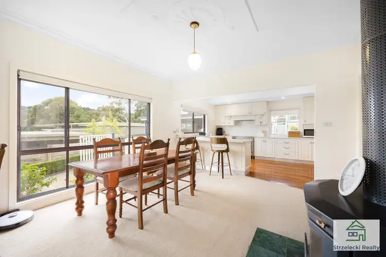Fifth view of Homely house listing, 32 Fairway Drive, Yallourn VIC 3825