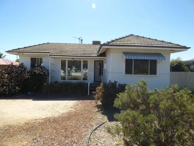 Main view of Homely house listing, 4 Mill St, Merredin WA 6415