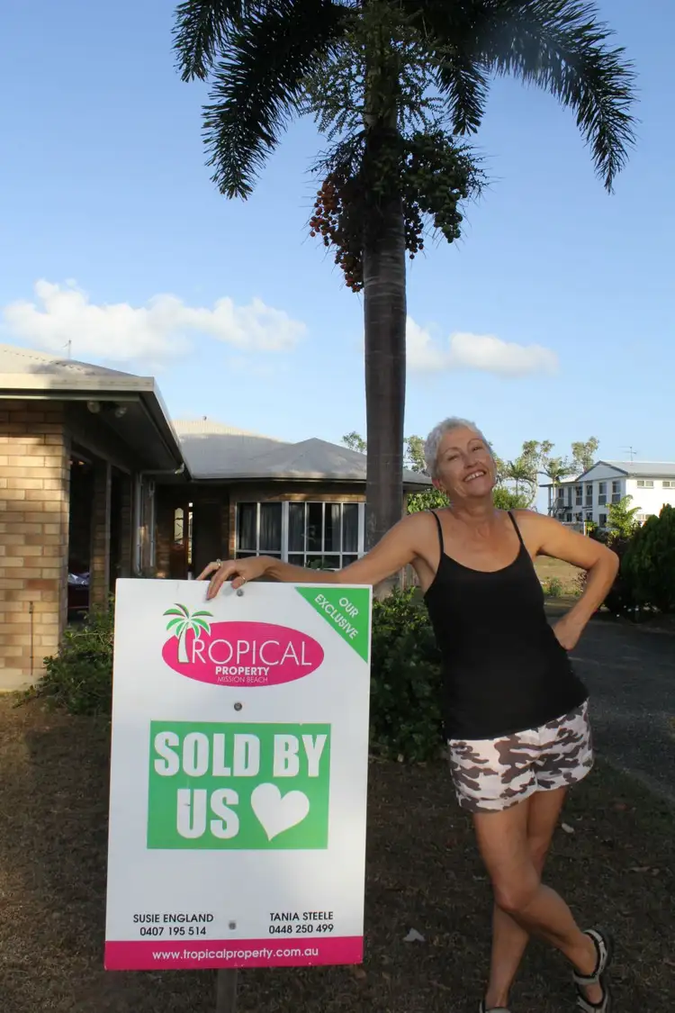 60 Seafarer Street, South Mission Beach QLD 4852