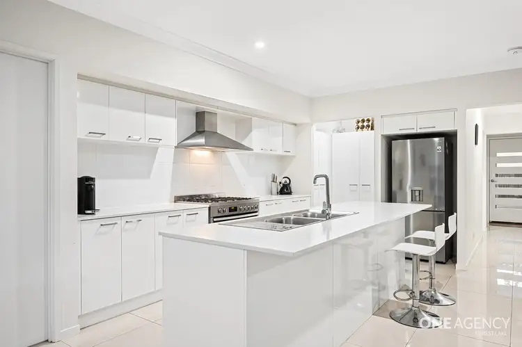 Fifth view of Homely house listing, 10 Wimbledon Cl, Doolandella QLD 4077