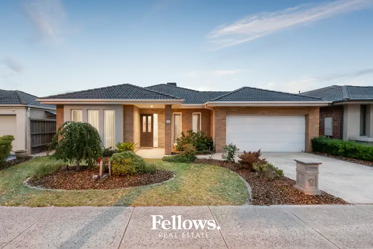 30 Mannavue Boulevard, Cranbourne North VIC 3977